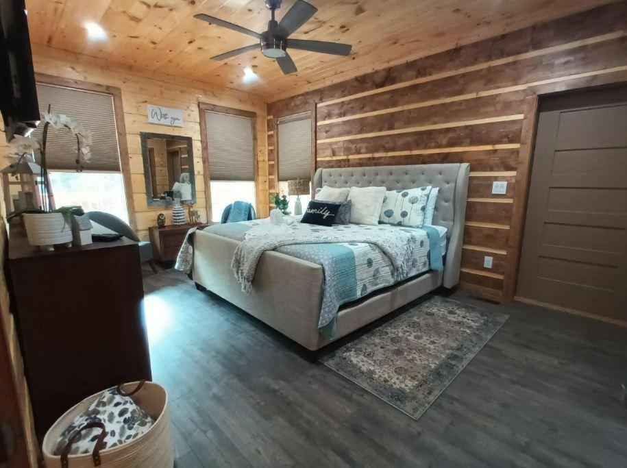 The Grand Tennessean Cabin- Four Bedroom Luxury Cabin In The Mountains พิเจนฟอร์จ ภายนอก รูปภาพ