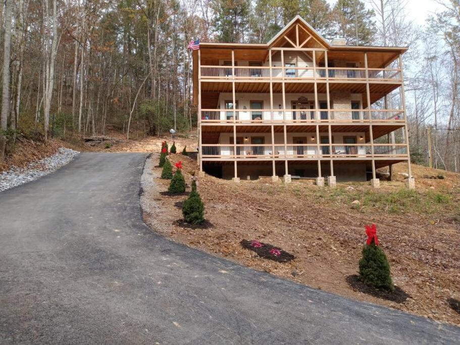 The Grand Tennessean Cabin- Four Bedroom Luxury Cabin In The Mountains พิเจนฟอร์จ ภายนอก รูปภาพ